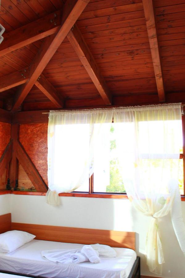 Bed and Breakfast 2 Kitarat Bb Вльора Екстер'єр фото